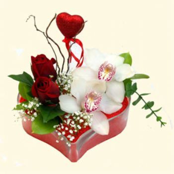  Ar hediye sevgilime hediye iek  1 kandil orkide 5 adet kirmizi gl mika kalp
